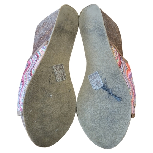 Blowfish of Malibu Colorful Wedge Sandals Size 8 - Picture 5 of 5